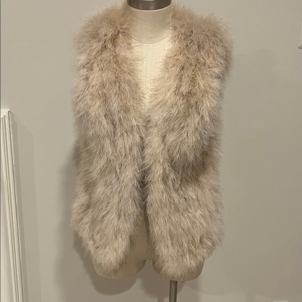Club Monaco Soft Cream Vest